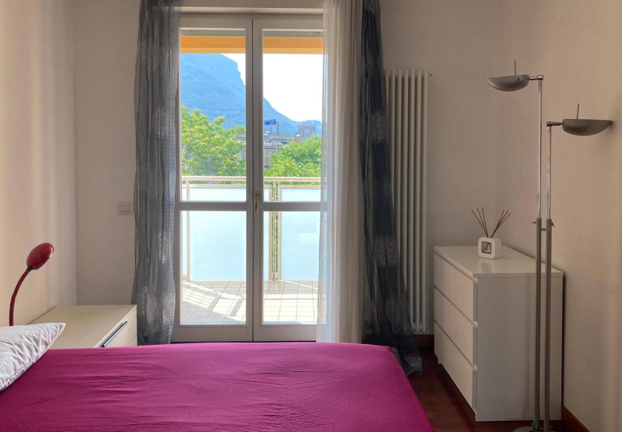 Large Well-Equipped Appartement Near Como Lake Лекко Екстер'єр фото