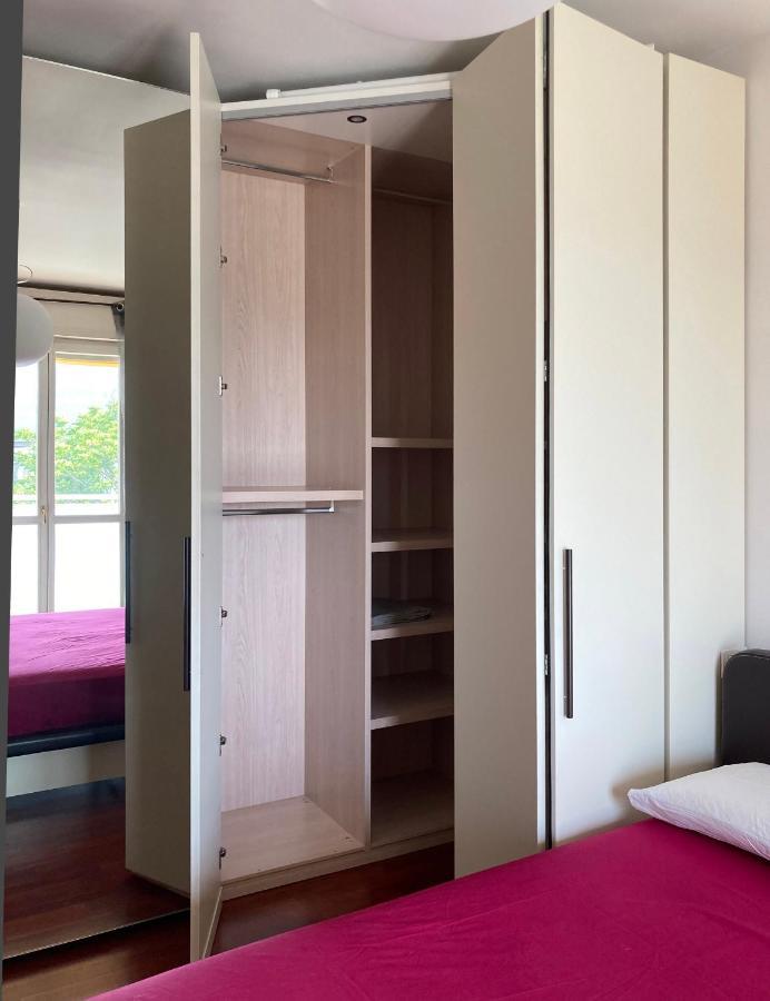 Large Well-Equipped Appartement Near Como Lake Лекко Екстер'єр фото