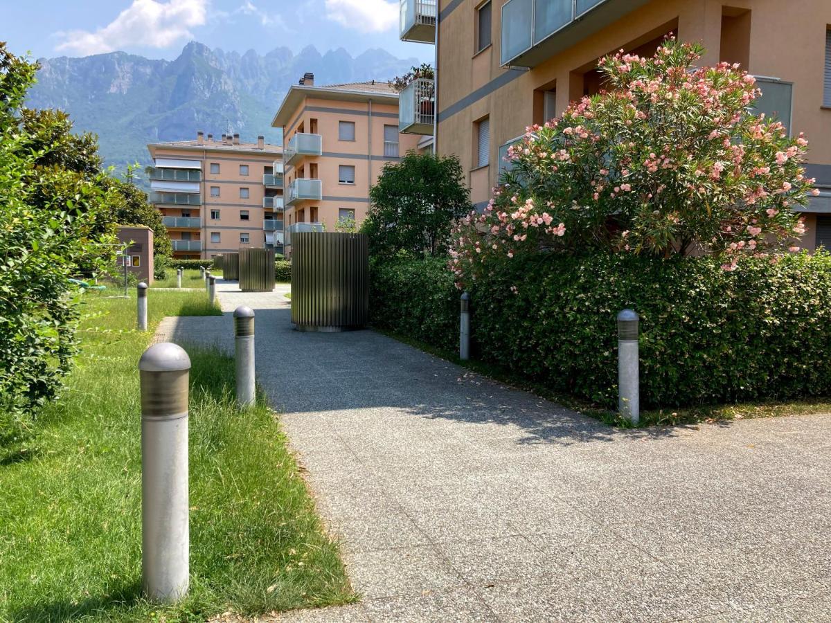 Large Well-Equipped Appartement Near Como Lake Лекко Екстер'єр фото